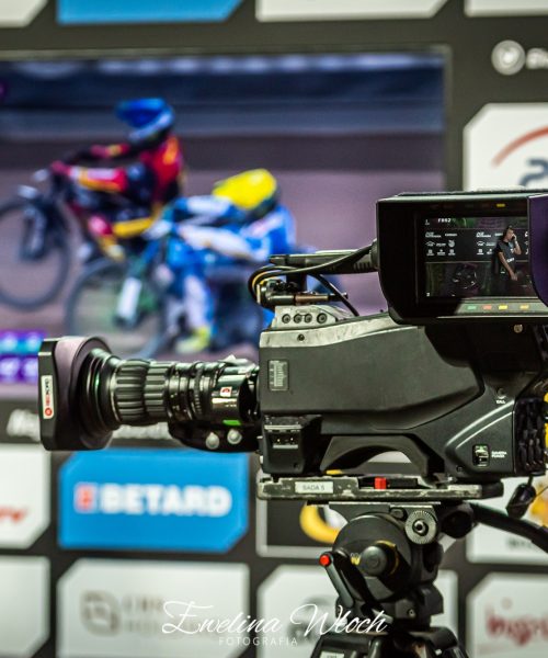 Żużel w telewizji: W niedzielę poznamy drużynowego mistrza Polski!