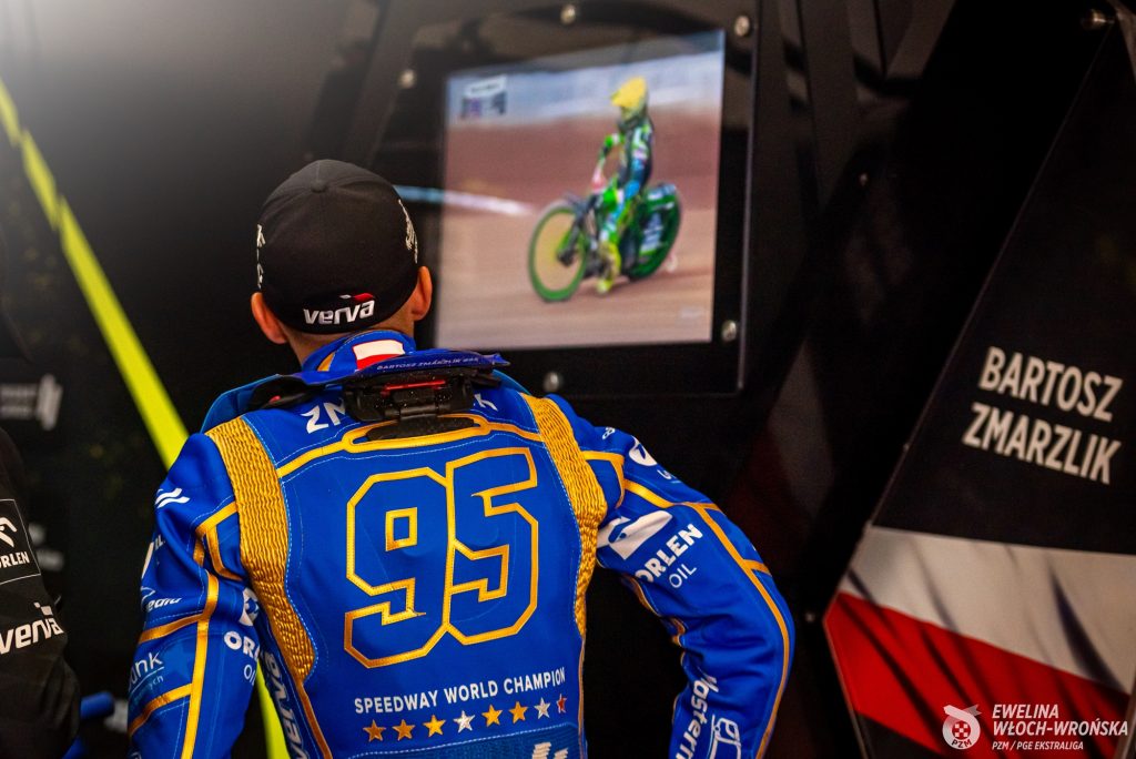 Żużel w telewizji: gdzie obejrzeć Grand Prix w Pradze?