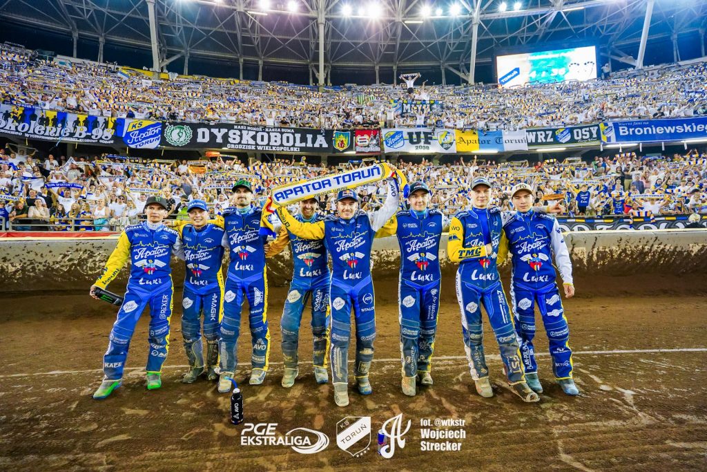 Żużel w telewizji: finał PGE Ekstraligi i baraż o żużlową elitę!